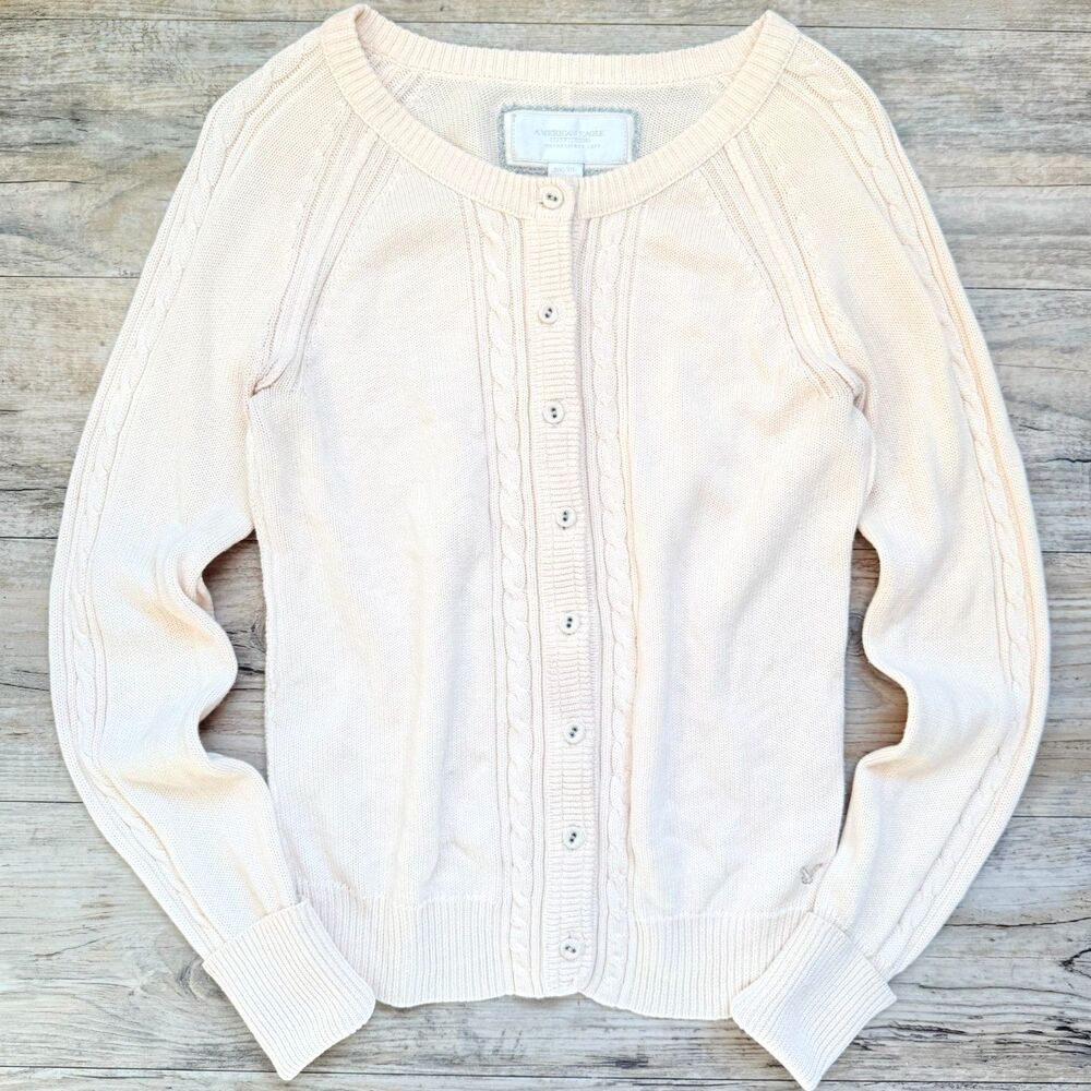 American Eagle Cream Cable Knit Cardigan Sweater Button Front Preppy Cottagecore
